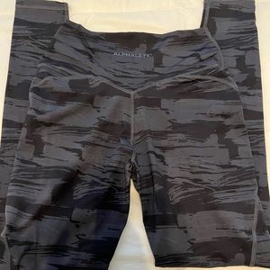 Black Alphalete leggings :)